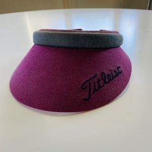 Vintage Women’s Titleist Denim Visor